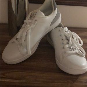 White casual sneakers